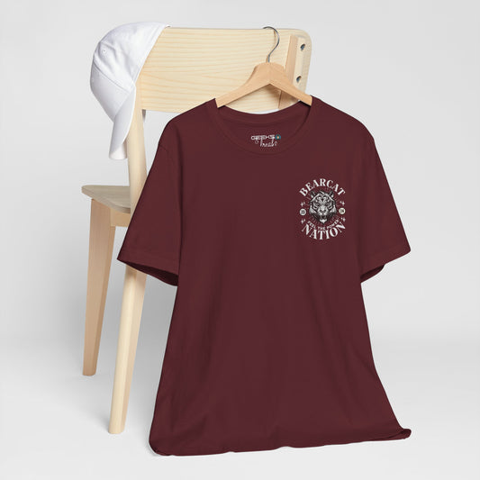 Camiseta unisex de manga corta Bella Canvas 3001 de Bearcat Nation con diseño de bolsillo